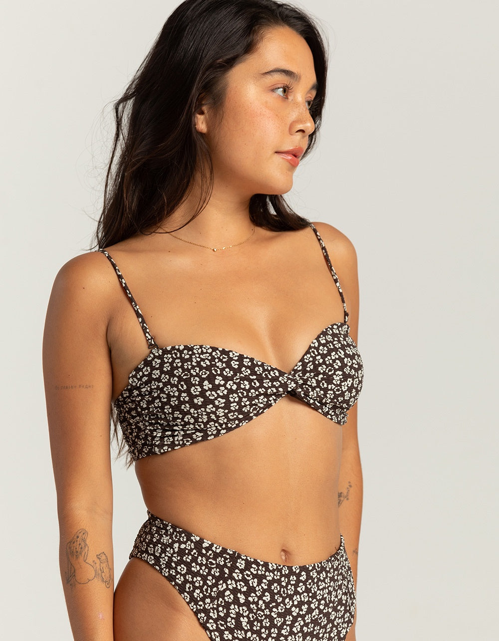 .Ditz Bandeau