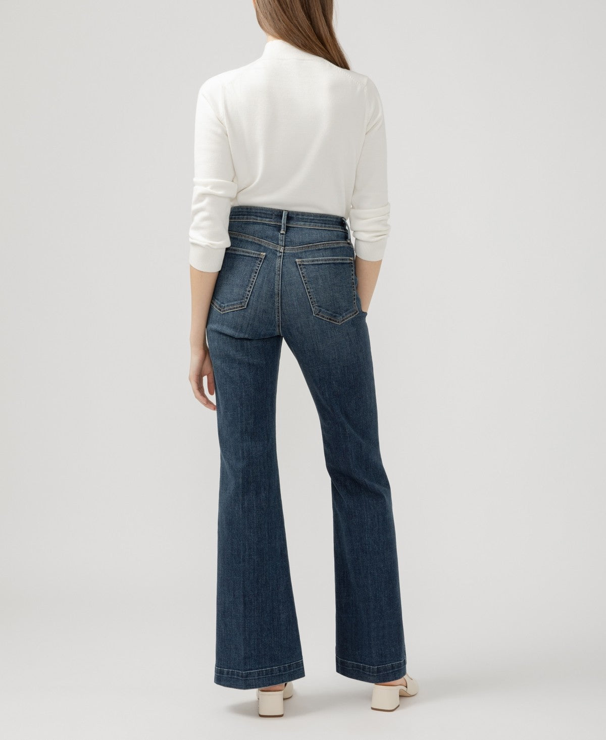 Isbister 70s Flare