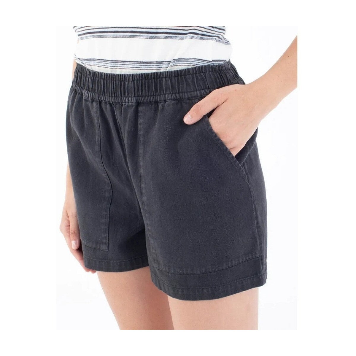Wavy Days Short