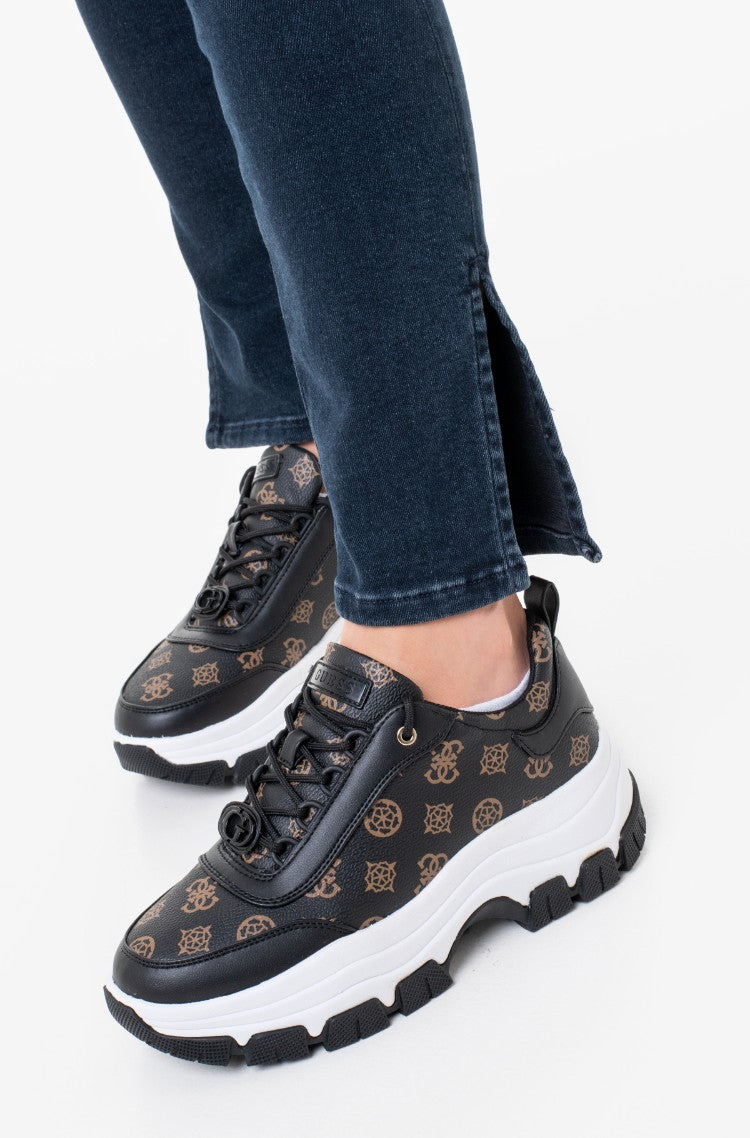 1981 Highwaisted Skinny