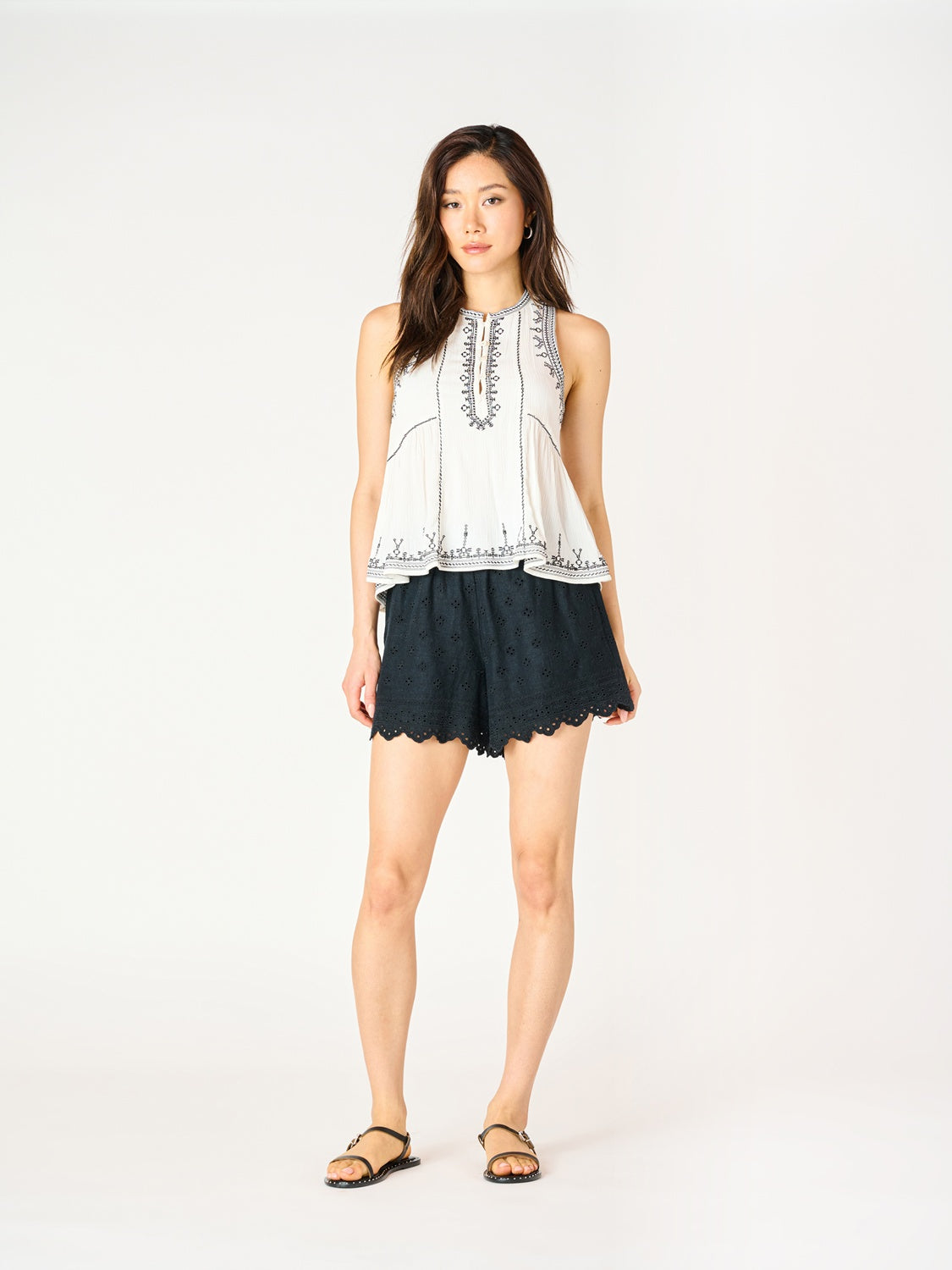 Eyelet Pull On Shorts