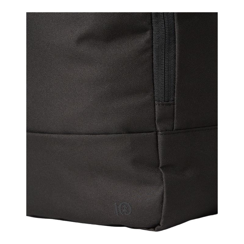 Daily Backpack - Meteorite Black