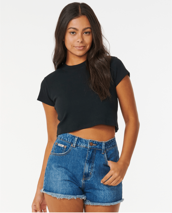 Classic Ribbed Tee