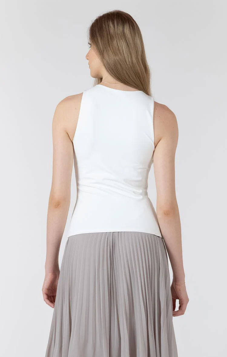 Scoopneck Tank
