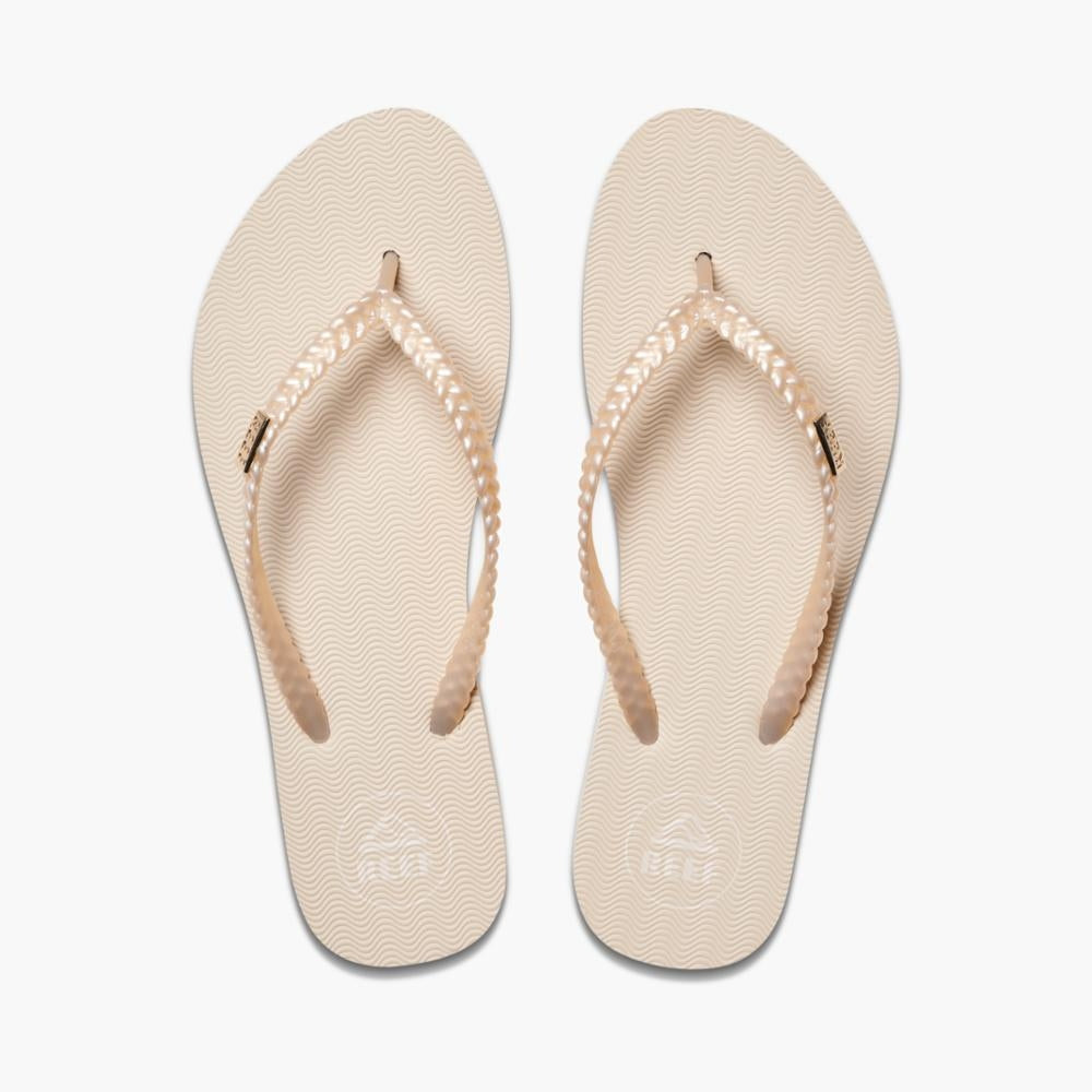 Women Seaside Twist