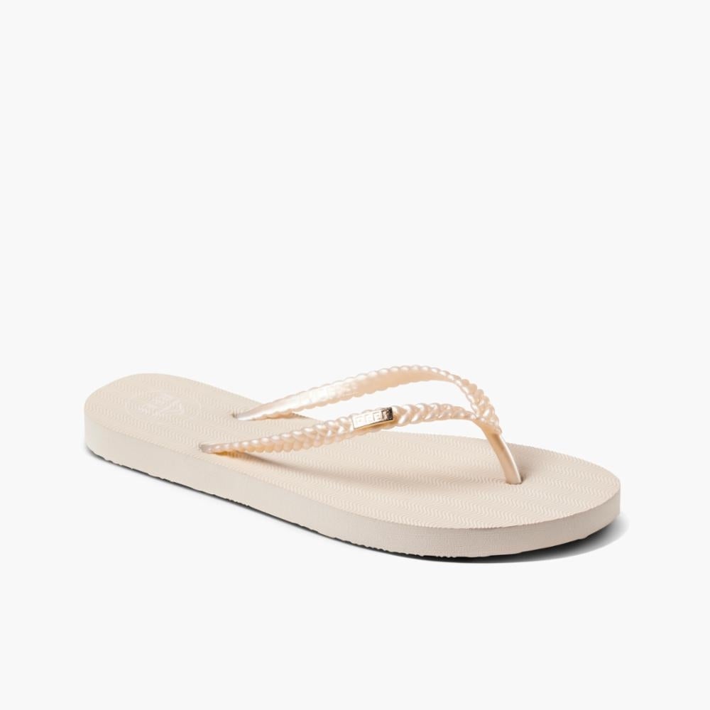 Women Seaside Twist