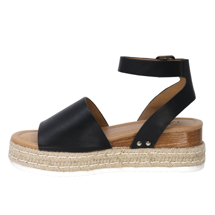 Adrianna-01 Sandal