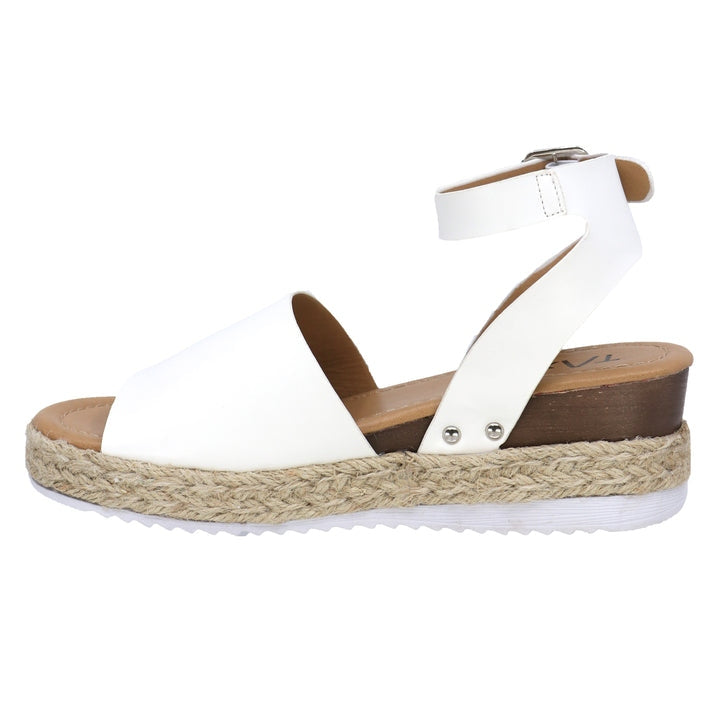 Adrianna-01 Sandal