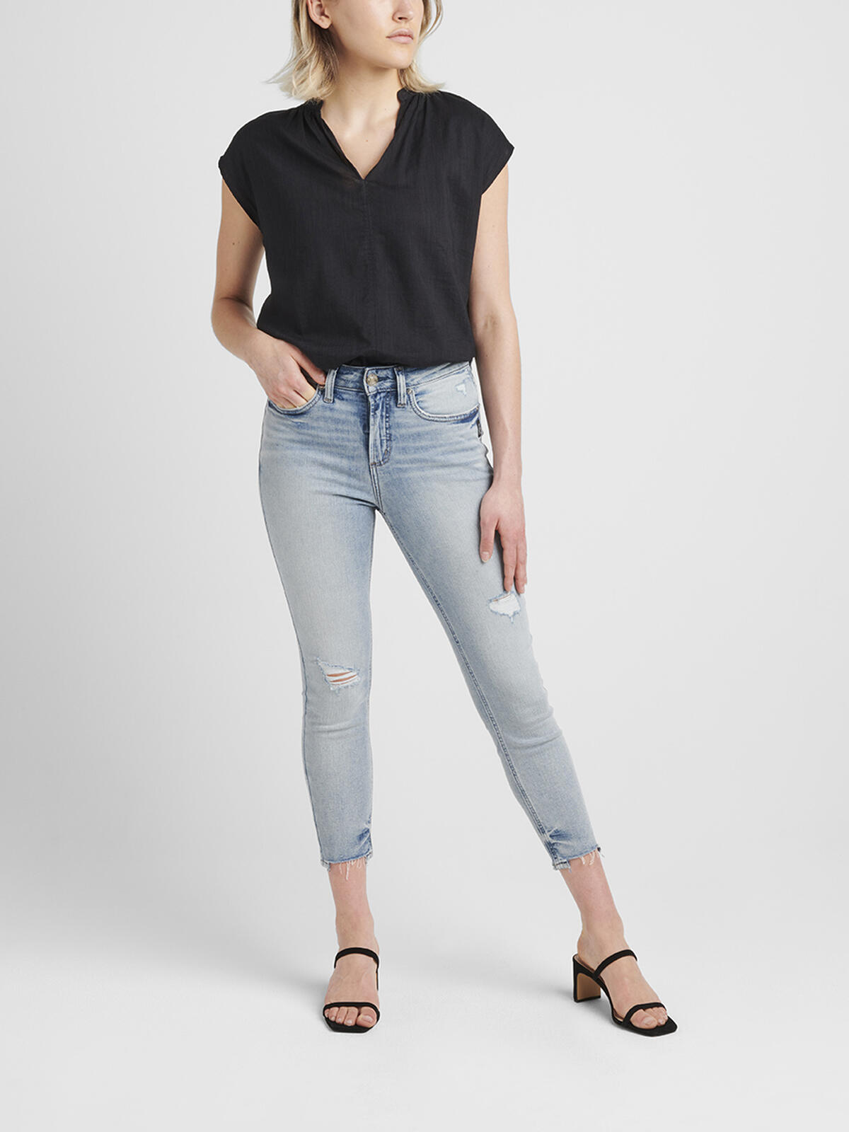 .Avery Skinny Crop