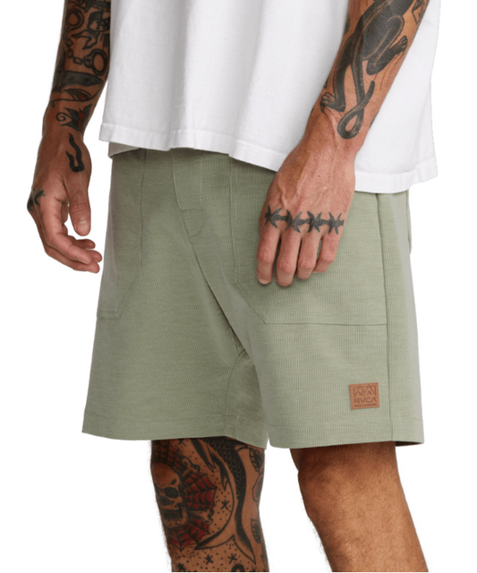 Brophy Hybrid 18" Short