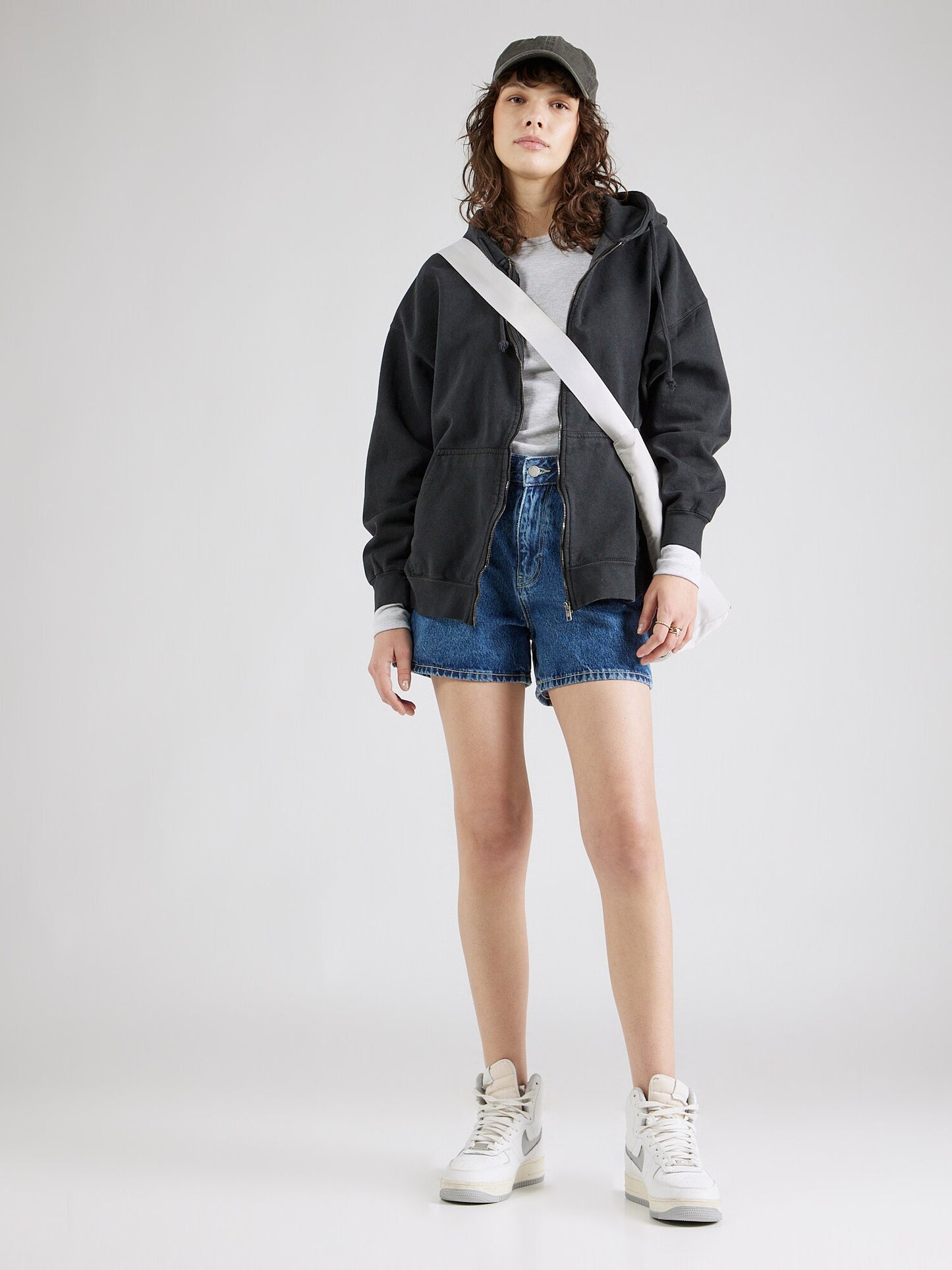 Nora Shorts