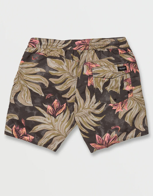.Polly Pack Trunk 17