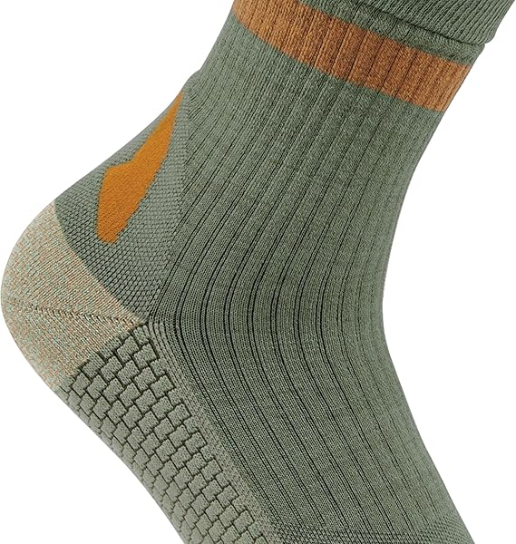 Mens - Force Grid Lightweight Synth-Merino Wool Blend Short Crew Sock