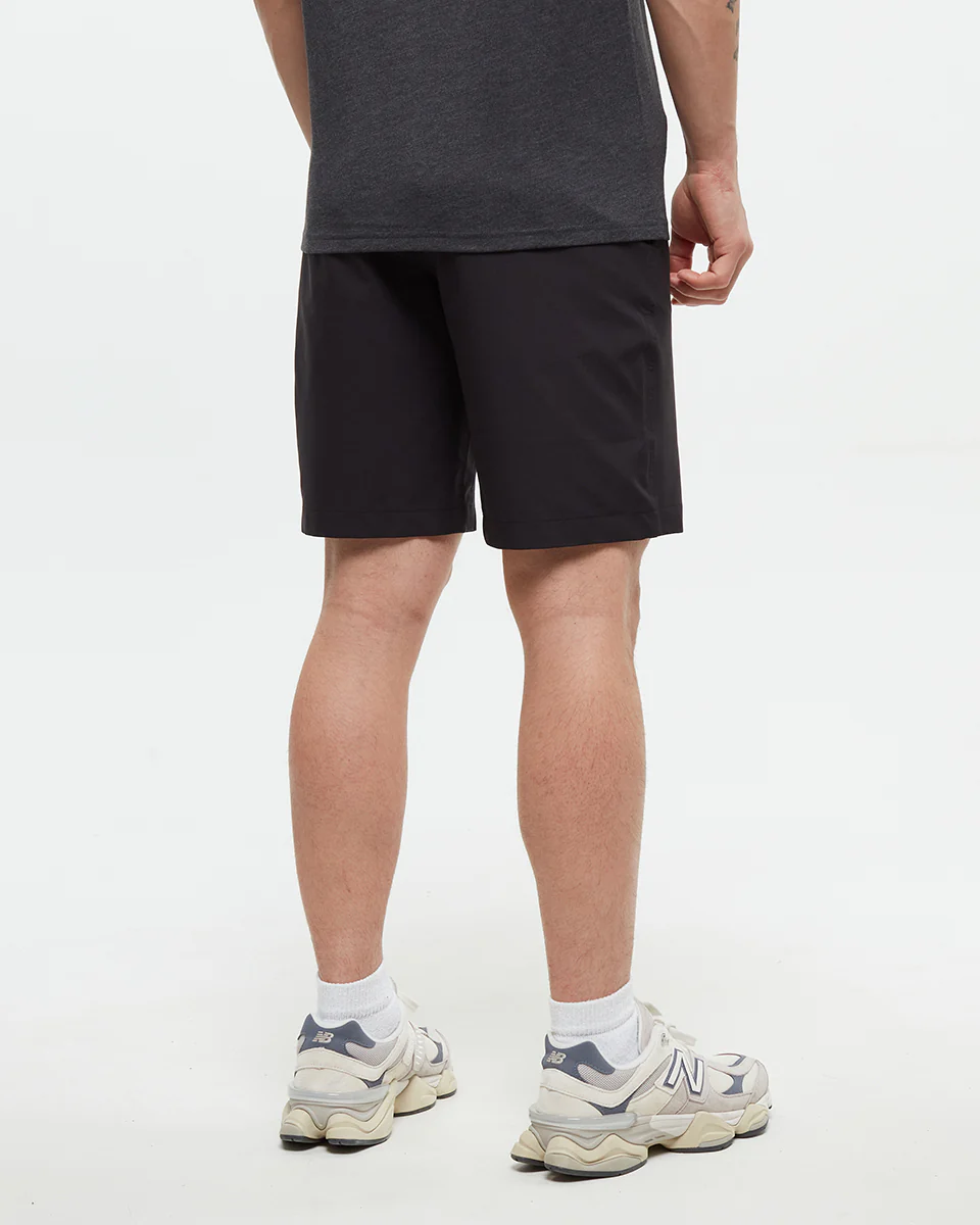 inMotion Latitude Short