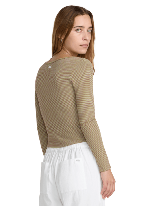 Jungle LS Scoop Neck