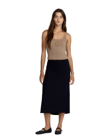 Woman wearing RVCA Fading Sun Tank in cocoa with sun graphic and black midi skirt