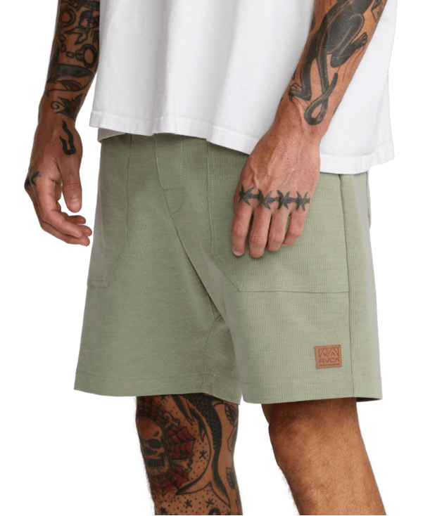 Brophy Hybrid 18" Short