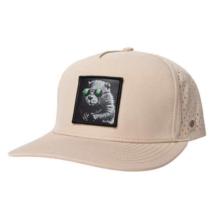 Beaver Signature Waterproof Hat - with Magnetic Ball Marker