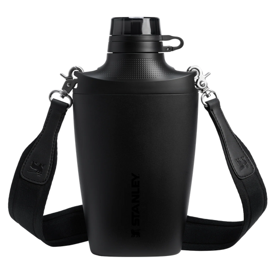 The Stanley Cross Bottle - 23oz