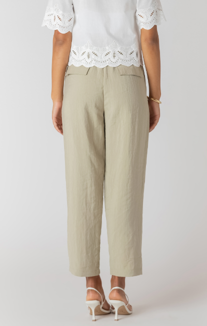 Straight Leg Casual Pant