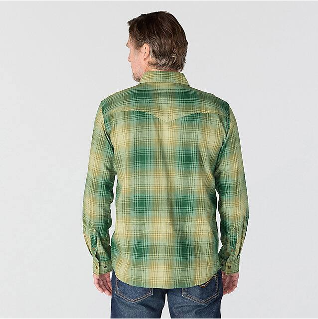 M Montana Rugged Flex Relaxed Fit Lightweight Long-Sleeve Snap-Front Plaid Shirt - 107016