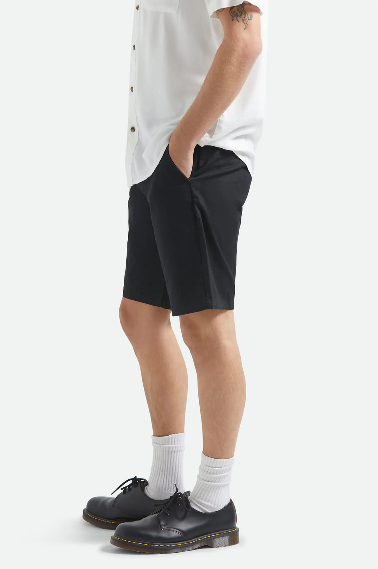 Santo Chino Short