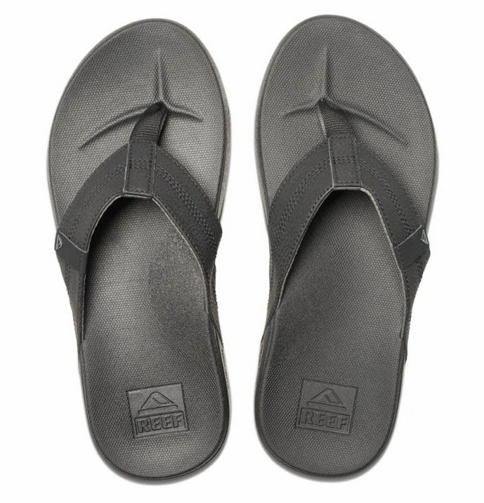 .Men Cushion Phantom