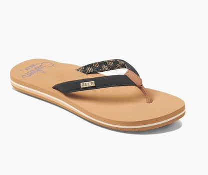 Women Cushion Sands