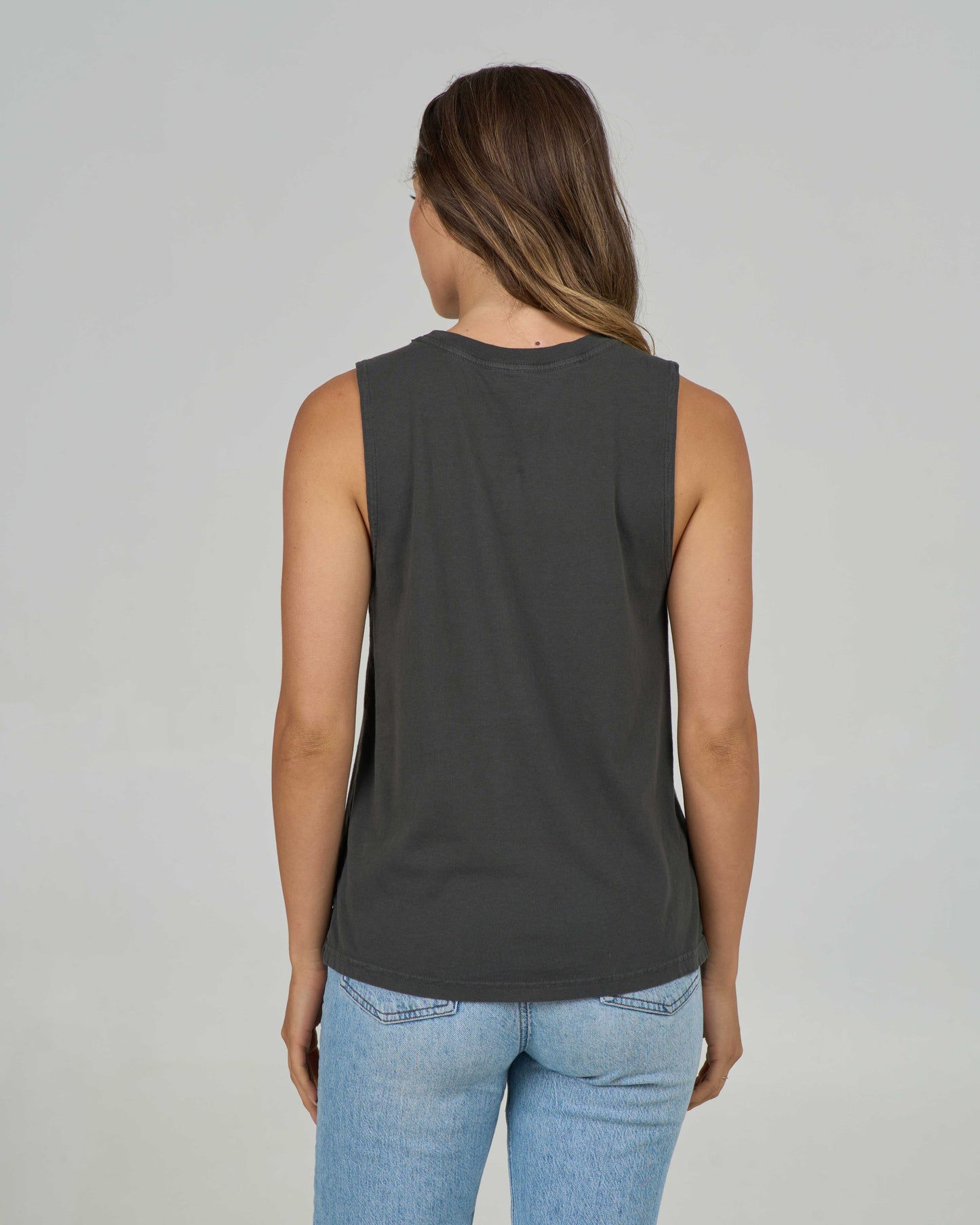 Keyhole Muscle Tank